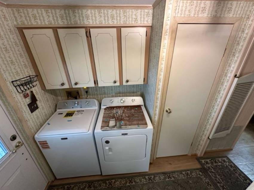 125 Rigi Slope Drive a Winter Haven, FL Mobile or Manufactured Home for Sale